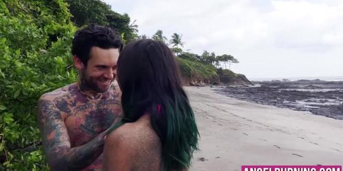 Tattooed Chick And Her Emo Boyfriend Get It On Outdoors